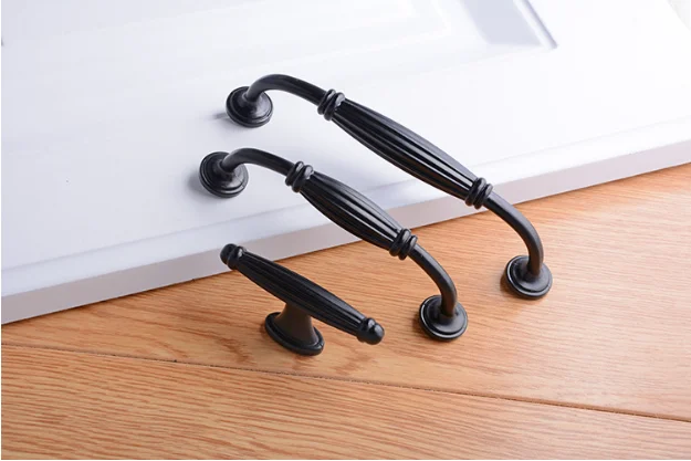 Modern Black Aluminum Pull Handle for Cabinet Door Drawer Single-Hole Hardware Wardrobe Handle American And European Style