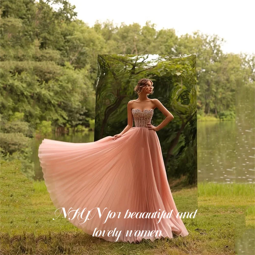 

NFYN Blush Pink Prom Dresses Crystal Bodice Celebrity Dress Sleeveless Evening Dresses Pleated Chiffon Dress For Prom Customized