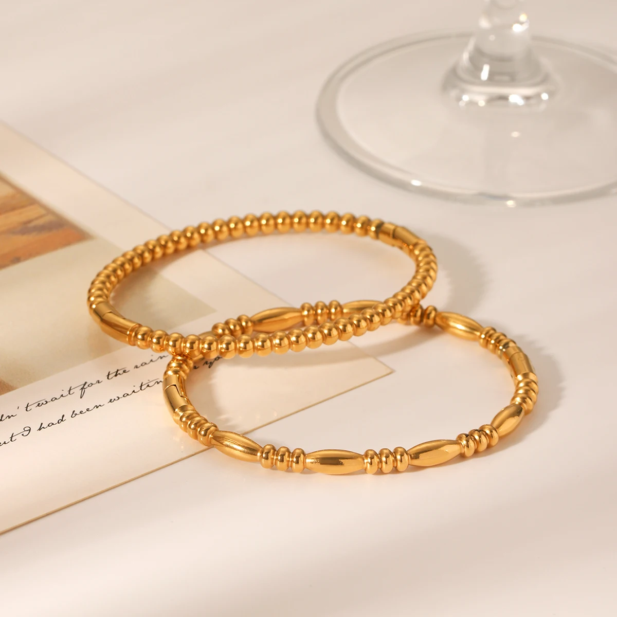 

Huang Chao Stainless Steel Bamboo Cuff Bracelet Women Bead Waterproof Hand Polished Bracelet Jewelry Gift