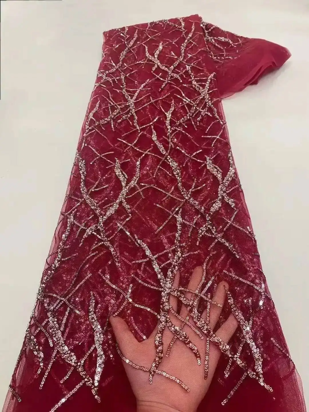 

5 Yards Latest African Sequins Beaded Lace Fabric White Embroidery French Mesh Sequins Lace Fabric Nigerian Tulle Lace For Party