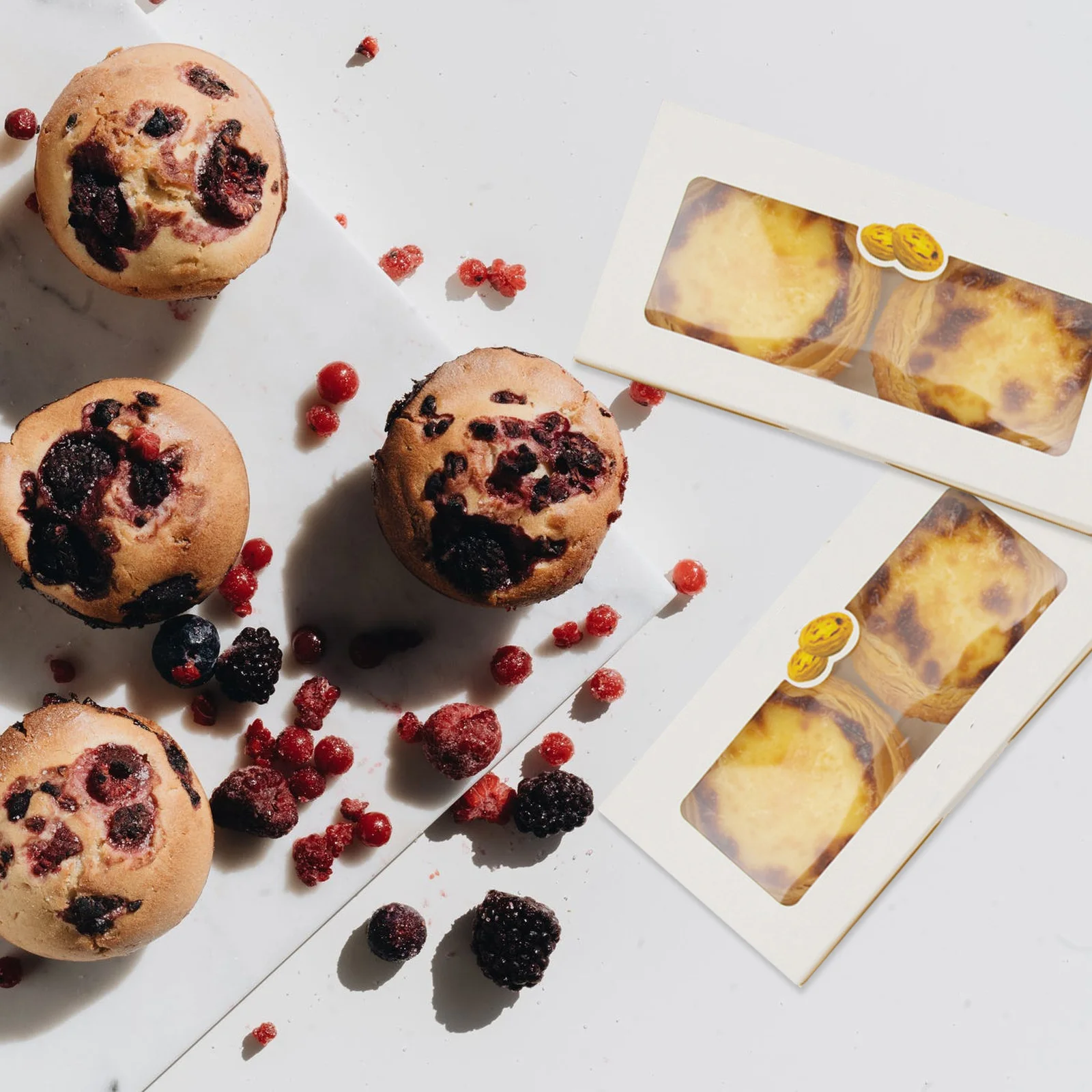 25 قطعة صناديق تورتة البيض نافذة واضحة تصميم حاويات الحلوى حاملات الكعك تخزين آمن للكب كيك البسكويت دش الزفاف #6