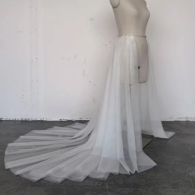

Soft Tulle Flowy Wedding Detachable Train Removable Skirt For Dresses Crystals Band Bridal Overskirt 2025 Customized