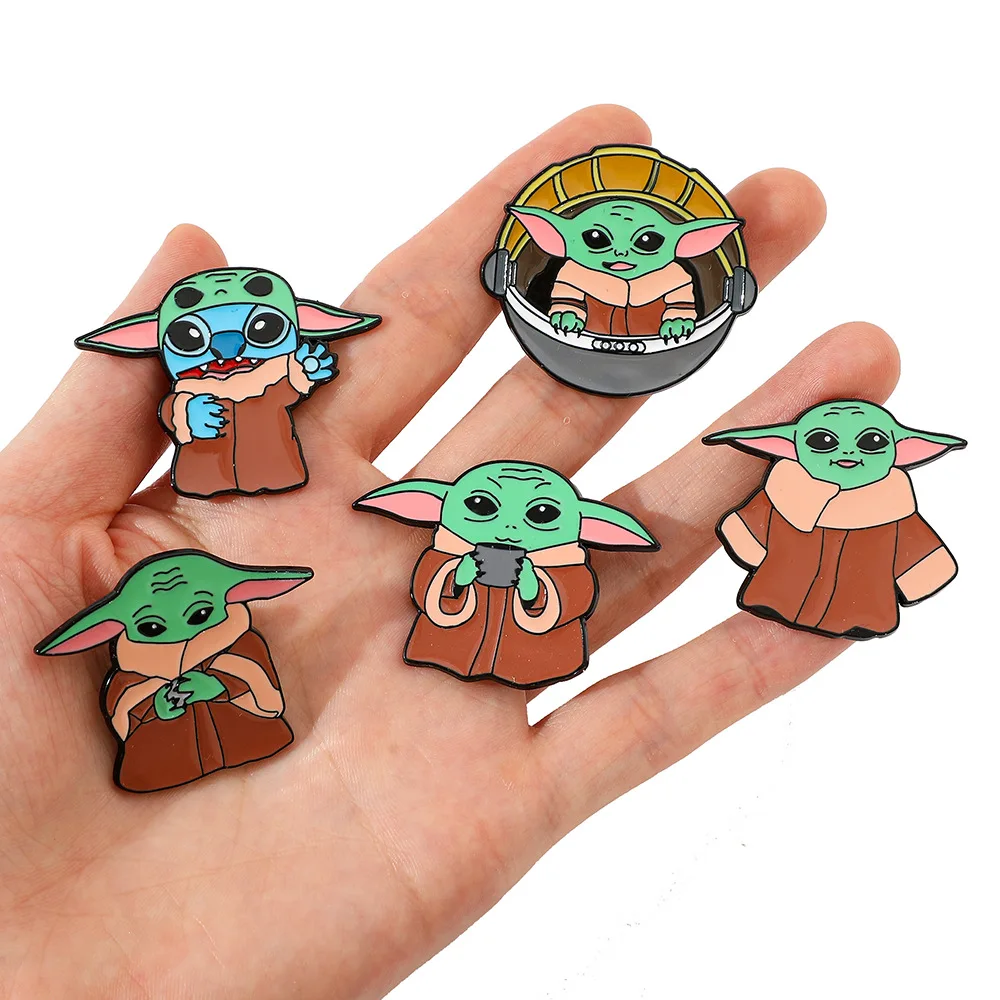 Cartoon Cute Yoda Baby Enamel Lapel Pin Brooches Disney Movie Wars Master Yoda Badge Brooch Backpack Jacket Jewelry Accessories