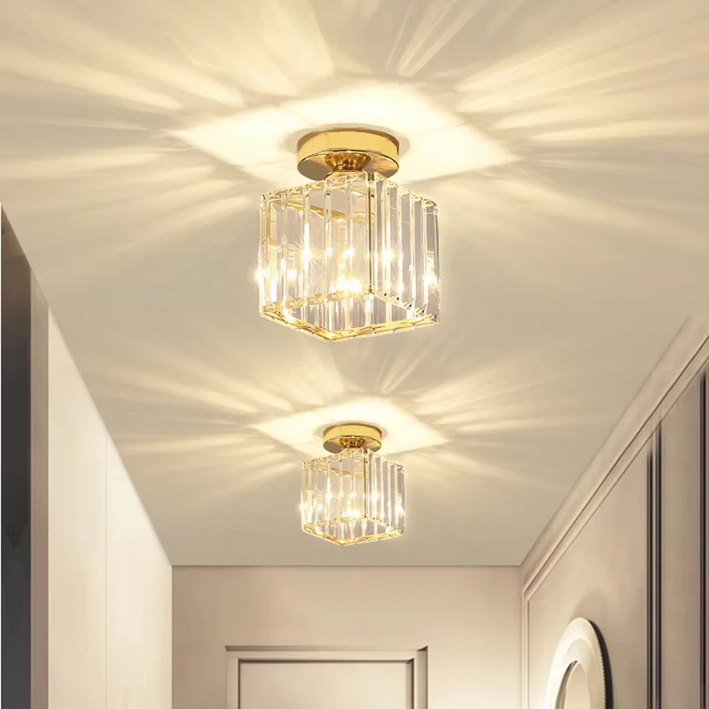 Modern Metal Crystal Pendant Light Minimalist Three-head Chandelier Personality Bar Restaurant Living Room Pendant Lamp
