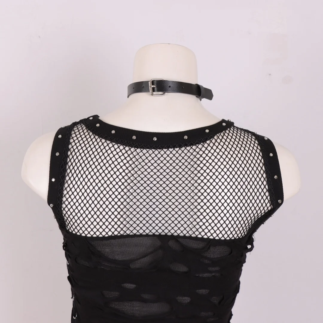 สร้อยคอหนัง PU สีดำสไตล์พังก์กอธิคประดับหมุดและกากบาททรงกลมสำหรับผู้หญิง สร้อยคอแบบรัดคอประดับหมุด สร้อยคอแฟชั่น