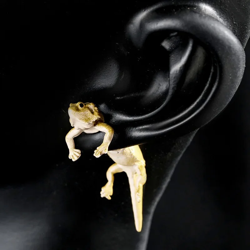 Fashion Mini Unique Design Lizard Earrings Temperament Personality Jewelry Wholesale