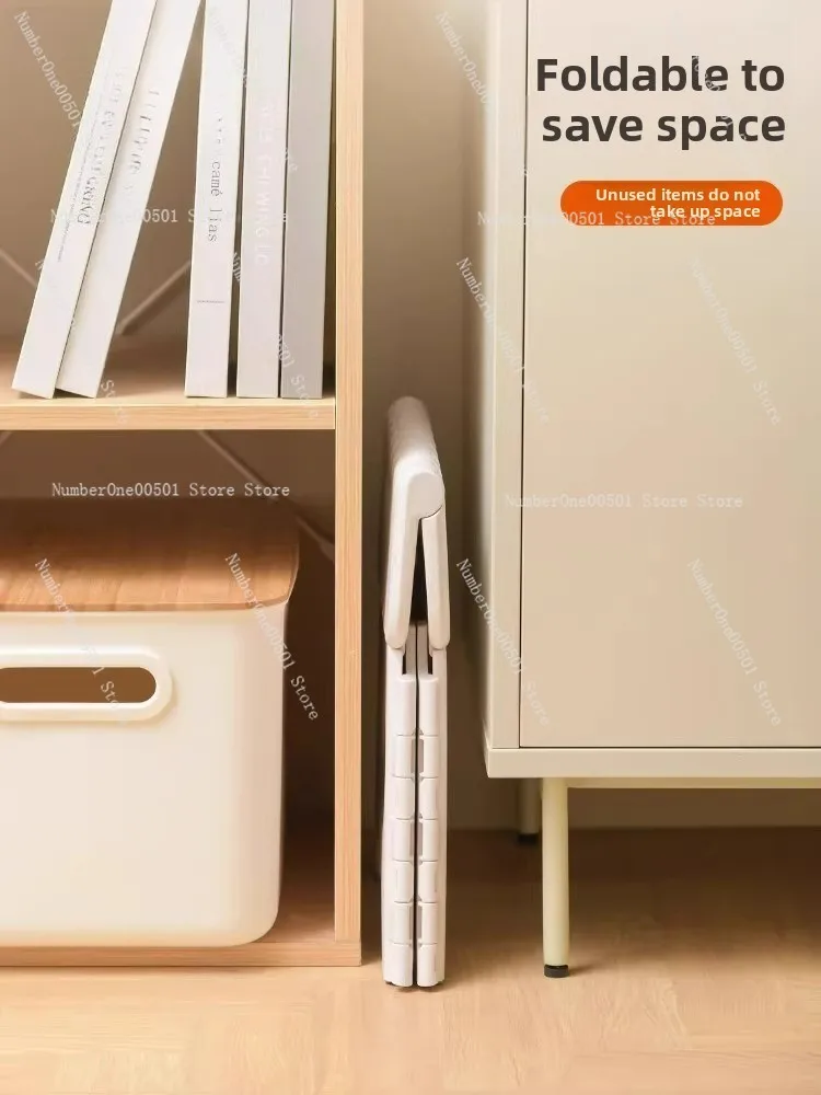 Plastic Folding Stool Portable  Free Chair  Kitchen Bathroom Living Room Durable Lightweight Stool with Non Slip Feet