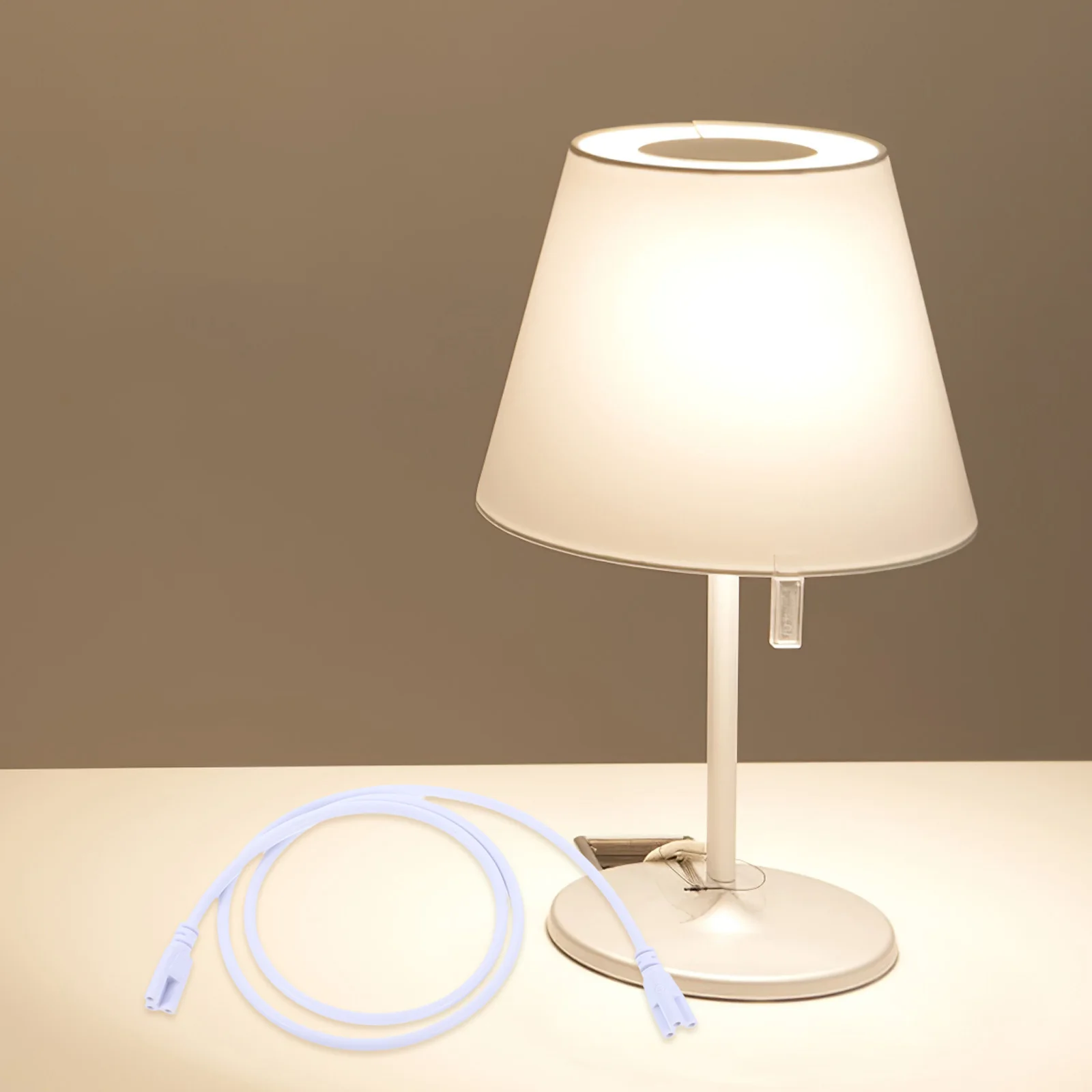 

4Pcs LED Tube Power Extension Wire T5 3-Pin Double-Ended Connector Linkable Cord for Integrated LED Lights Fluorescent Lamps