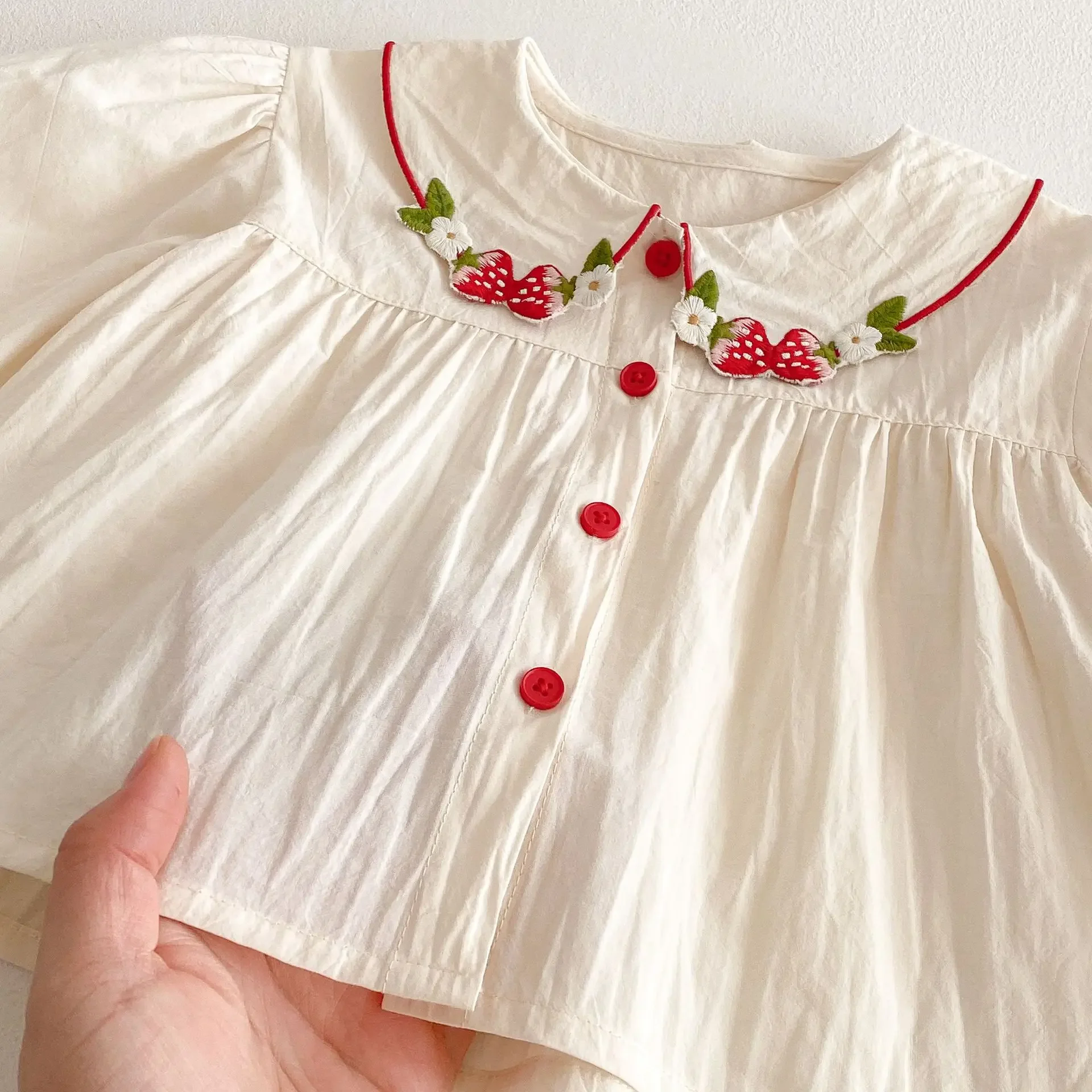 2025 Spring New Korean Style Baby Girl Strawberry Shirt, Fashionable Kids\' Blouse, Huzhou Zhili Children\'s Trendy Spring Top