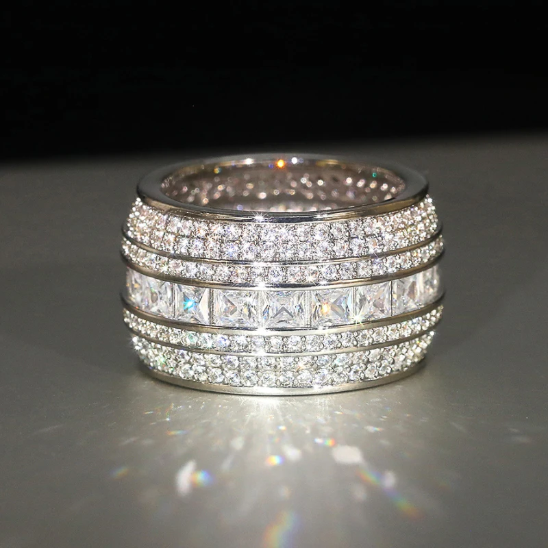 Huitan Luxury Fully Inlaid Zirconia Ring Fashion Female Silver Color Wedding Band Gorgeous Shinning Finger Accessories for Party