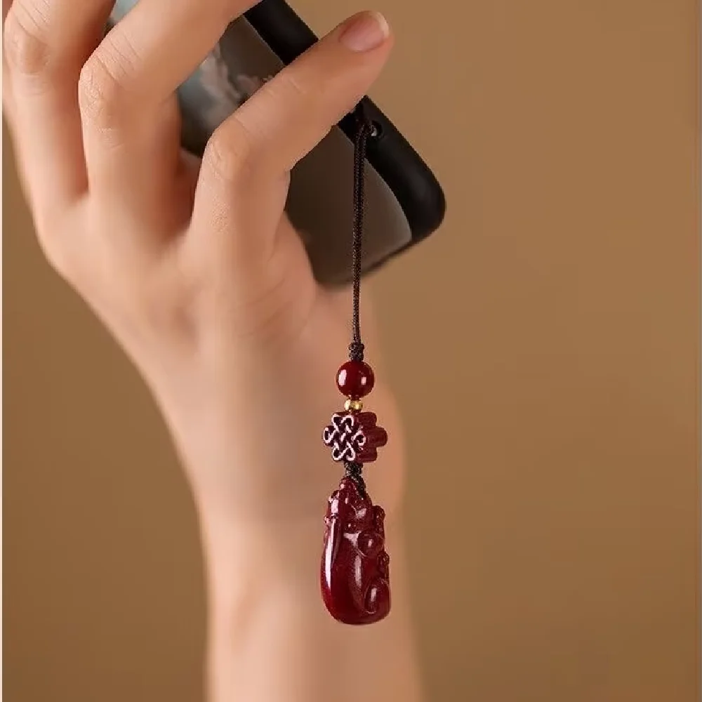 

Cinnabar Pixiu Mobile Phone Chain Rope Pendant, Men's and Women's Short Personalized Small Natal Year Mobile Phone Pendant
