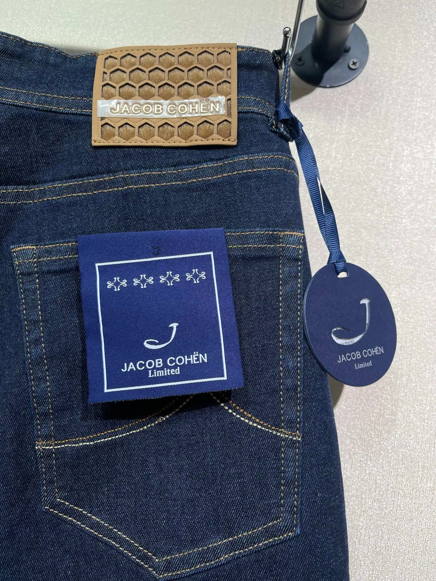 جينز BLSK CPRT للرجال من القطن السميك لخريف وشتاء 2025 سروال جديد غير رسمي دافئ أزرق مطرز مريح مستقيم مقاس كبير 30-40