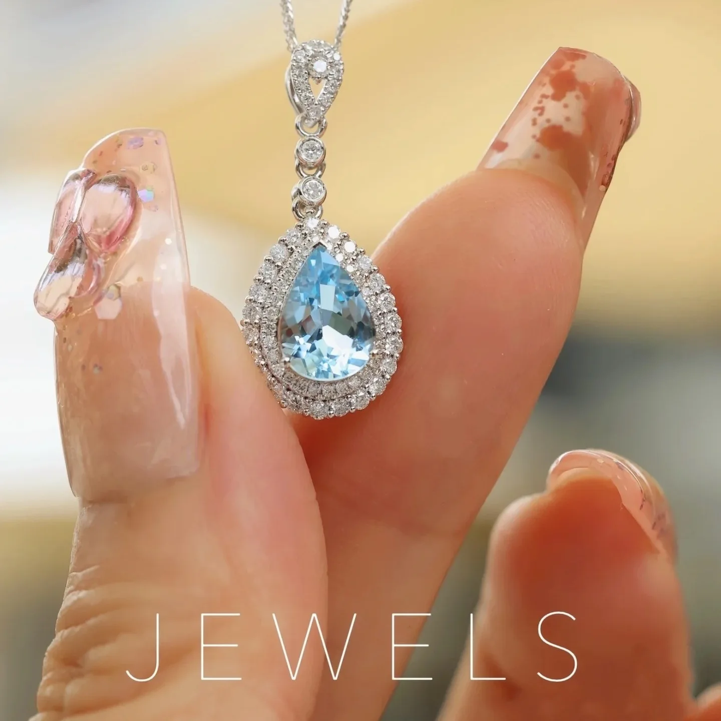 Ожерелье с аквамарином, легкая роскошная высококачественная сенсорная полоса, не выцветает, модная супер фея, цепочка на ключицу, кулон с топазом