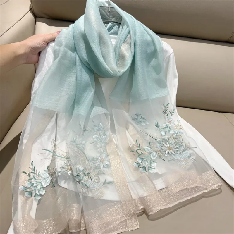 

2024 Luxury Silk Shawl Scarf for Women Design Embroidery Flowers Hijab Wraps Bufandas Female Headkerchief Fouloud Echarpe N27