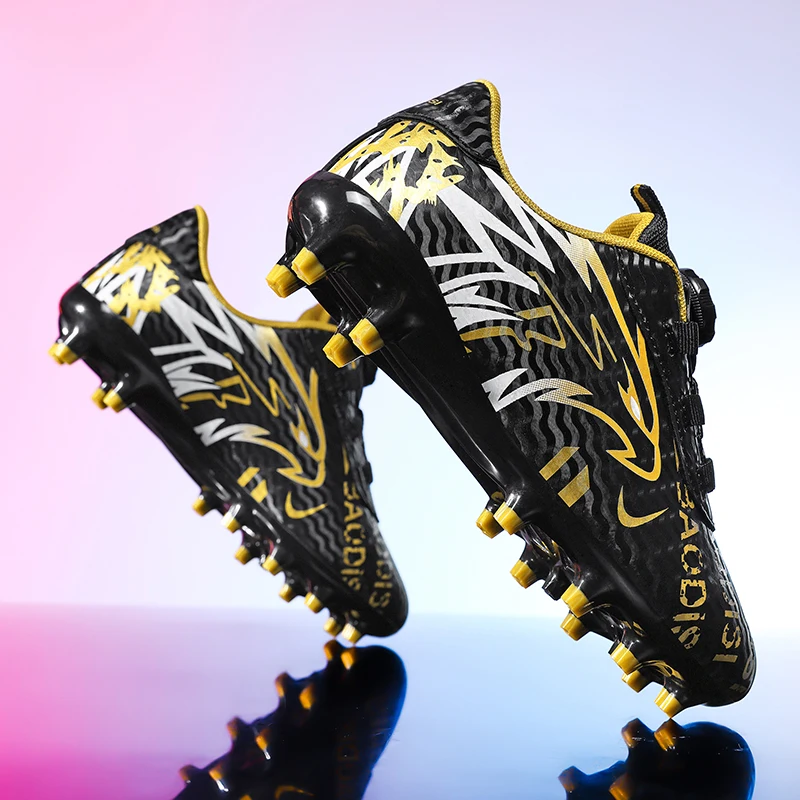 New Arrival Ladies Long Spike Football Shoes Teenager Breathable Non Slip Grass Soccer Cleats For Outdoor Match 888