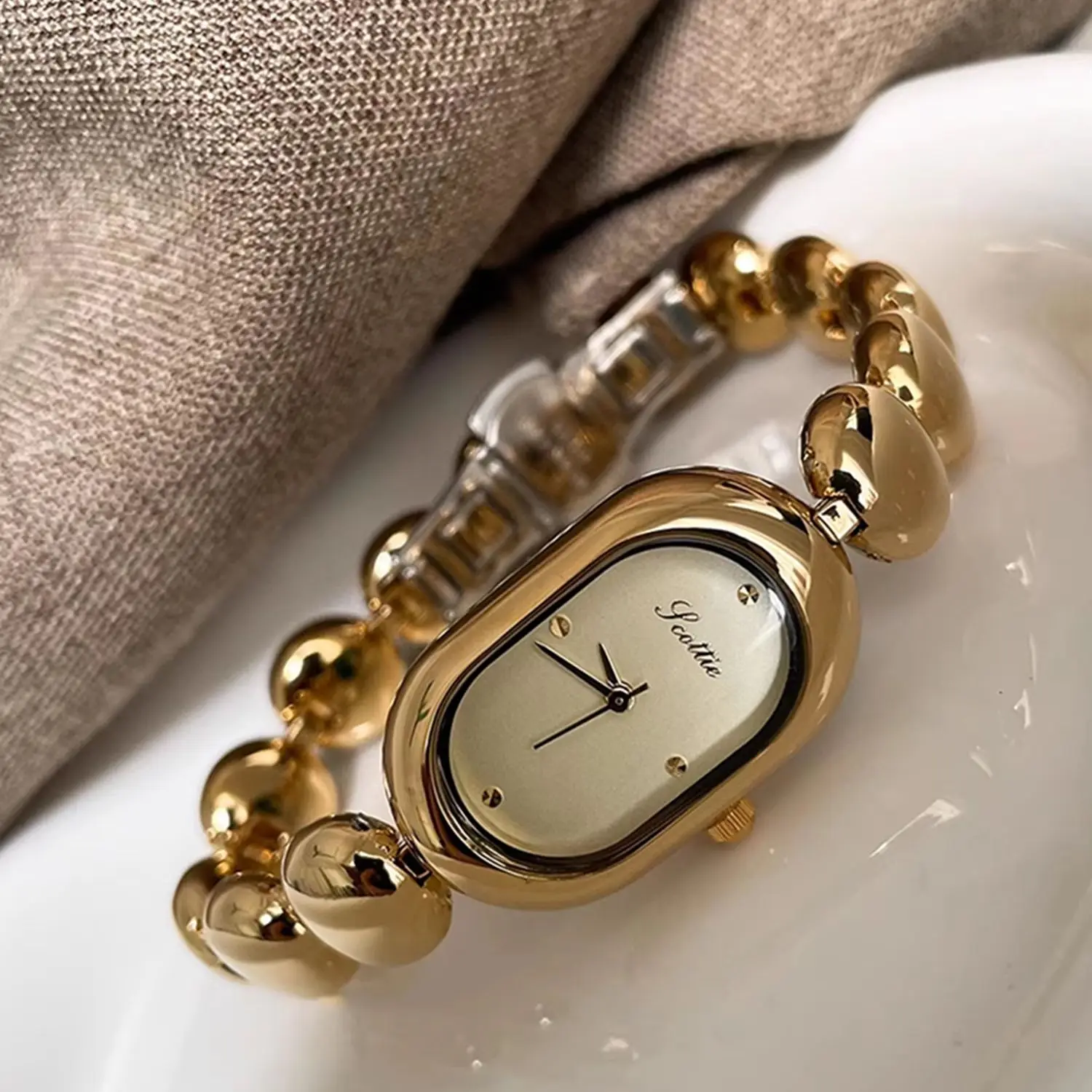 Elegant Watch for Women Oval Quartz Round Bead Stainless Steel Band Retro Fashion Ladies Dress Wirstwatch Fashion Female Gift