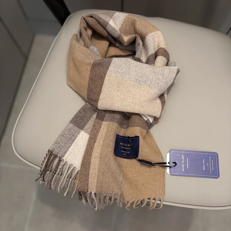 

Couple-Style Unisex Plaid Scarf - 100% Wool British Classic, Warm Winter Neck Wrap for Men & Women