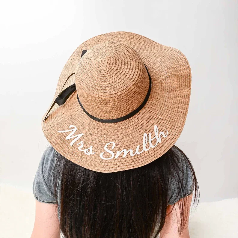 Personalized Bride Beach Hat, Bridesmaid Gifts, Floppy Hats, Custom Beach Hat, Bachelorette Party Gifts Wedding Beach Party Gift