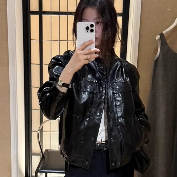 Loose Fit Glossy Bla Leather Jaet Stand Collar Casual Outerwear for Autumn Season TheBarnet Eight Milk Vintage Sle