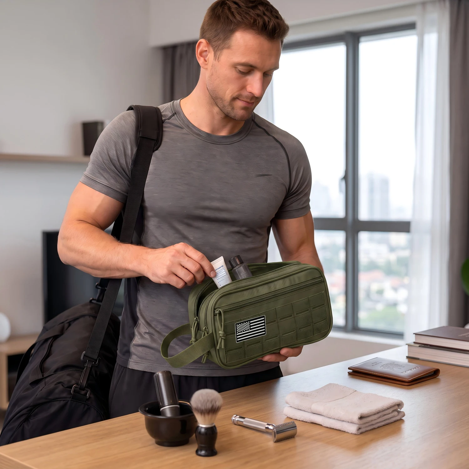 Tactical Travel Toiletry Bag For Men Women Outdoor Hygiene Organizer Bag Moll...