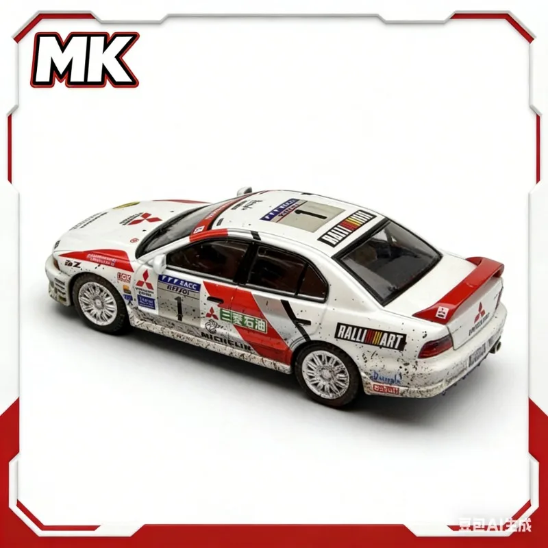 

MK 1:64 Mitsubishi Goland 8th generation alloy die-cast car model dirty version realistic static display piece boy's toy