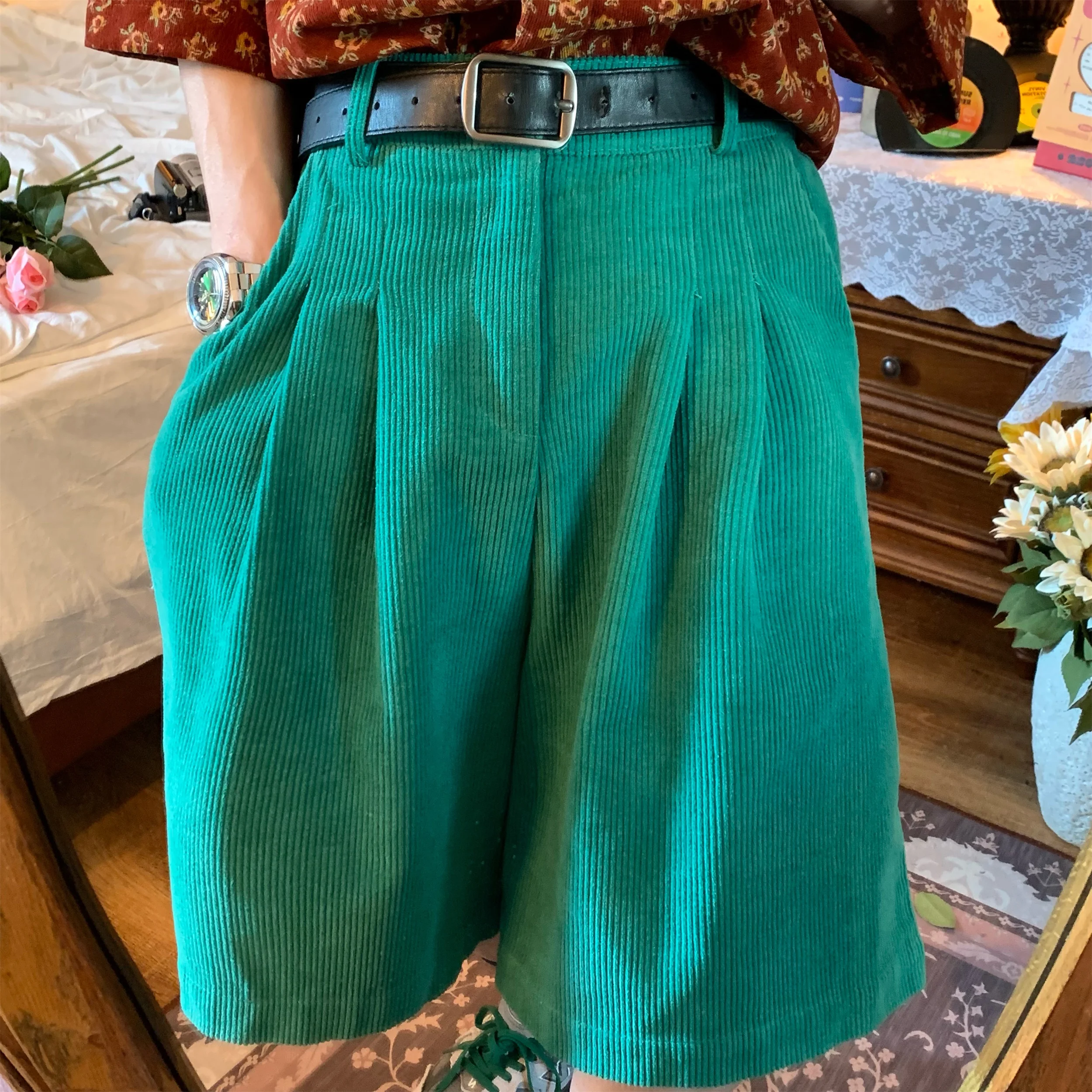 Retro Corduroy Wide Leg Five-Point Shorts Casual Versatile High Waist Slimming Summer Pants for Women
