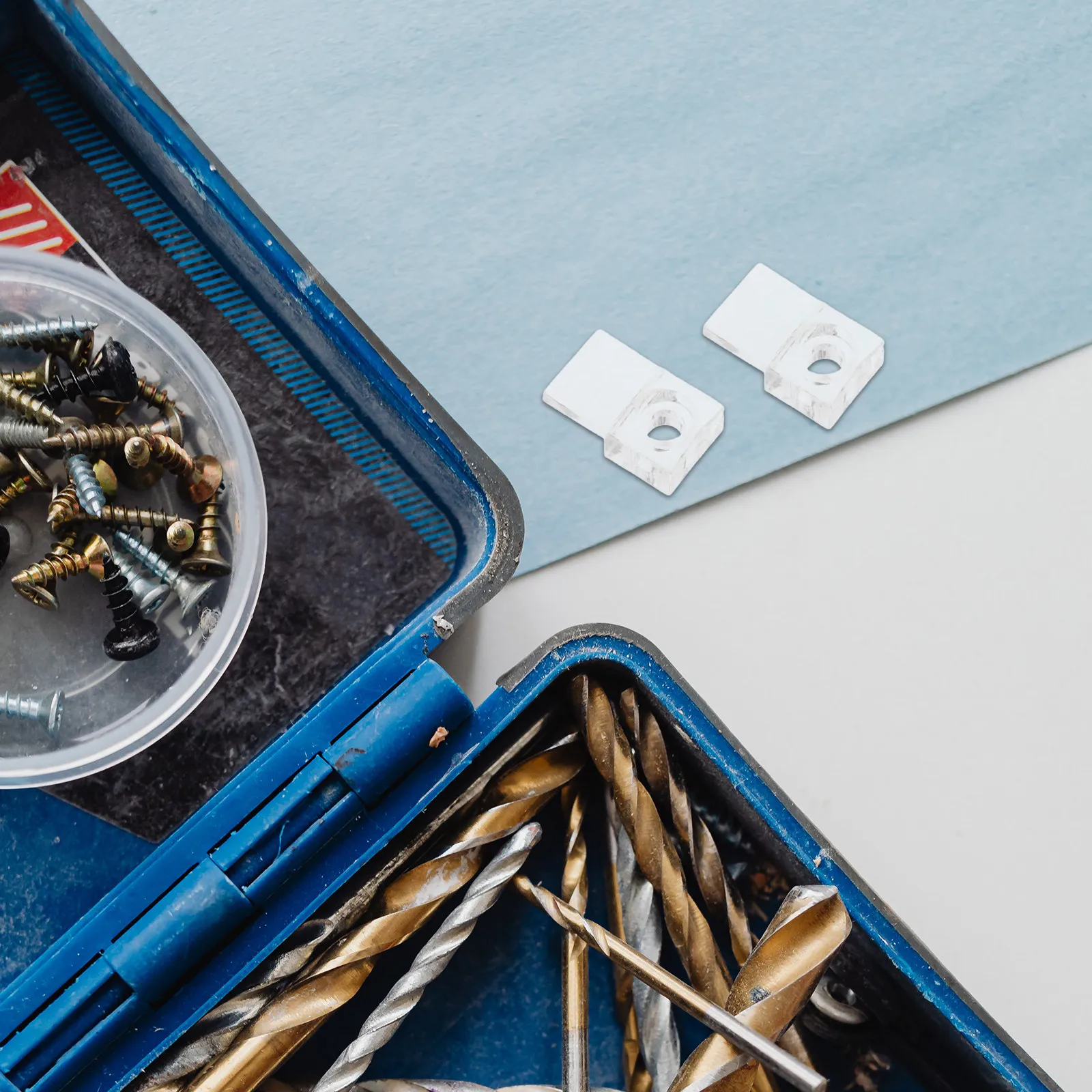 

Набор из 50 элегантных зажимов-держателей для зеркал, крепеж для настенного монтажа, фиксаторы для стеклянных зеркал и рам для ванной комнаты и гостиной