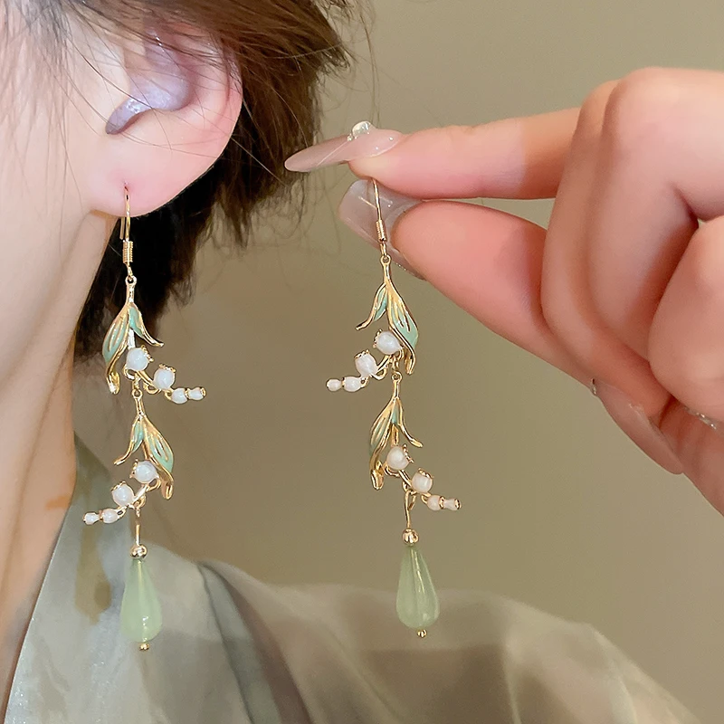 Pendientes colgantes de resina con forma de gota de agua y hoja de lirio del valle para mujer, Partysu, nuevo en gancho para pendientes, joyería Cheongsam de moda Vintage