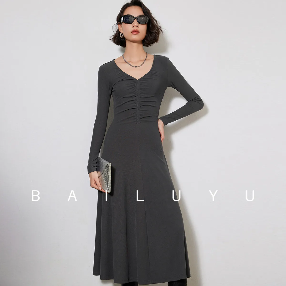 LOUIS YAO Women Dress 2024 Spring Dress V Neck Long Sleeve Casual Basic Solid Color Slim Fit Fashion Long Black Gray Brown Dress