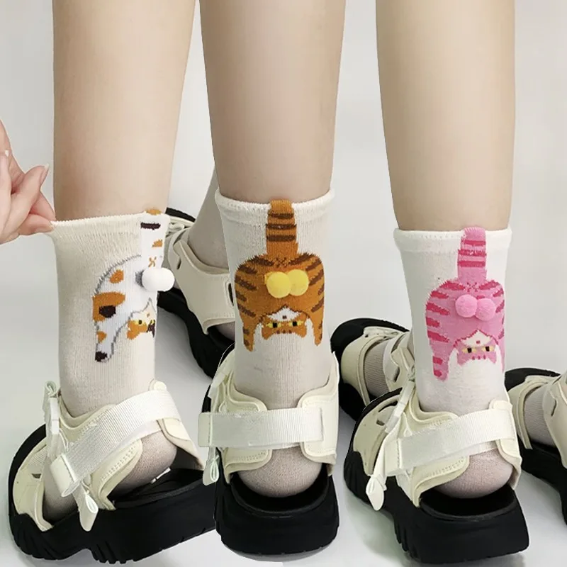 

Корейские забавные кошачьи носки с шариком, хлопковые носки для женщин, креативные дышащие мягкие носки для девочек, женские носки, подарки для любителей кошек