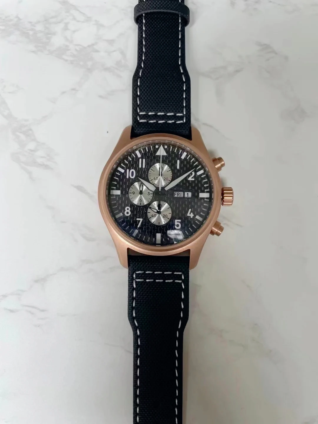 2026 Mode Luxus Quarzuhren Premium Edelstahlmaterial Verschleißfestes Saphirglas Exquisite Verarbeitung Vielseitig Einsetzbar