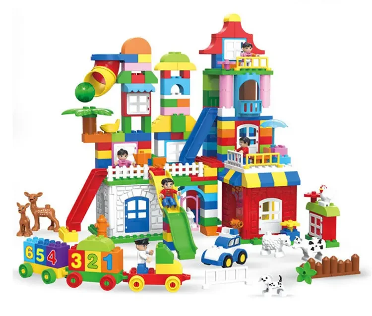 

[ Funny ] DIY 255pcs Large size Amusement park castle animal + figures Building Blocks Educational assembly toys kids boy gift