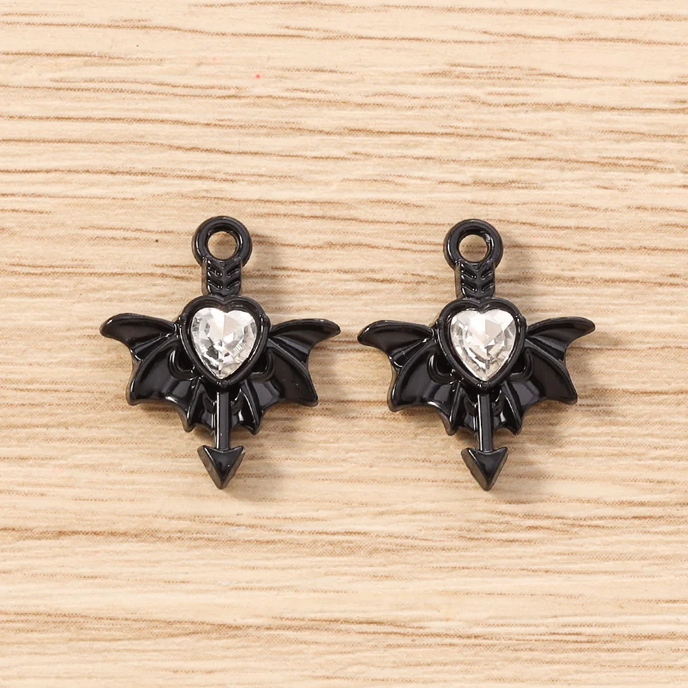 Tusember 5 Stück Gothic Kristall Metall Herz Flügel Charms Anhänger für Halsketten Ohrringe Armbänder DIY Schmuckherstellung Zubehör – Detail 5