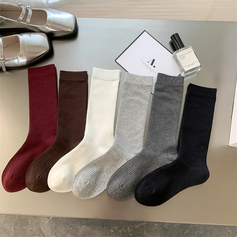 Unisex Women Men Crew Socks High Tube Cotton Socks High Quality Sports Socks Solid Black White