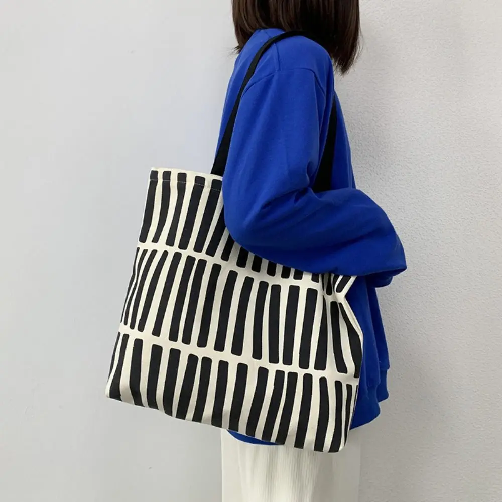 Simple Line Print Canvas Tote Bag Zipper Cloth Large Capacity Tote Bag Korean Style Shoulder Bag Reusable Shopping Bag Shopping