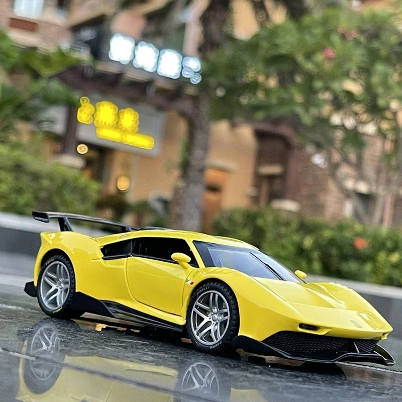 Laferrari-合金レーシングカー,金属製のおもちゃ,ダイキャスト,スーパースポーツカー,シミュレーション,音と光のコレクション,子供向けギフト,1:32