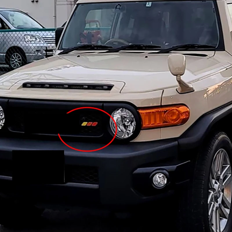 06-21Year لتويوتا FJ كروزر تريكولور علامات سيارة مصبغة شعار الملحقات الخارجية تعديل المبرد الجبهة شبكة شعار #2