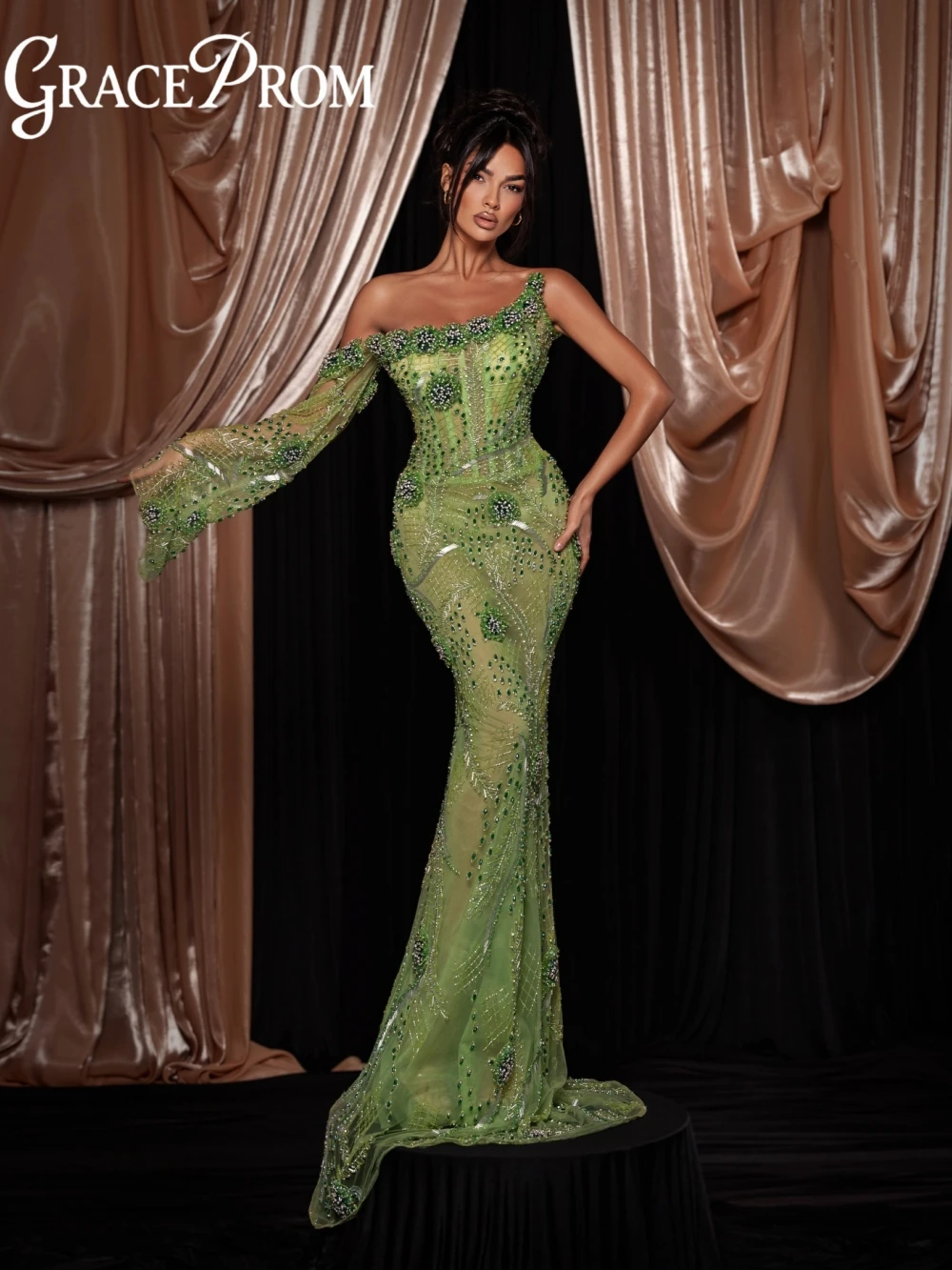 

Green Gorgeous Crystal Mermaid Long Evening Dress Illusion One Shoulder Wedding Party Gown Customized Stunning Prom Dresses