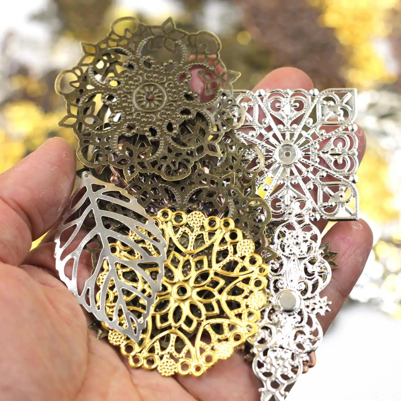 Embellishments Connectors Random Mixed Triangle Flower Pattern Filigree Wraps Alloy Craft Jewelry DIY Accessories Findings