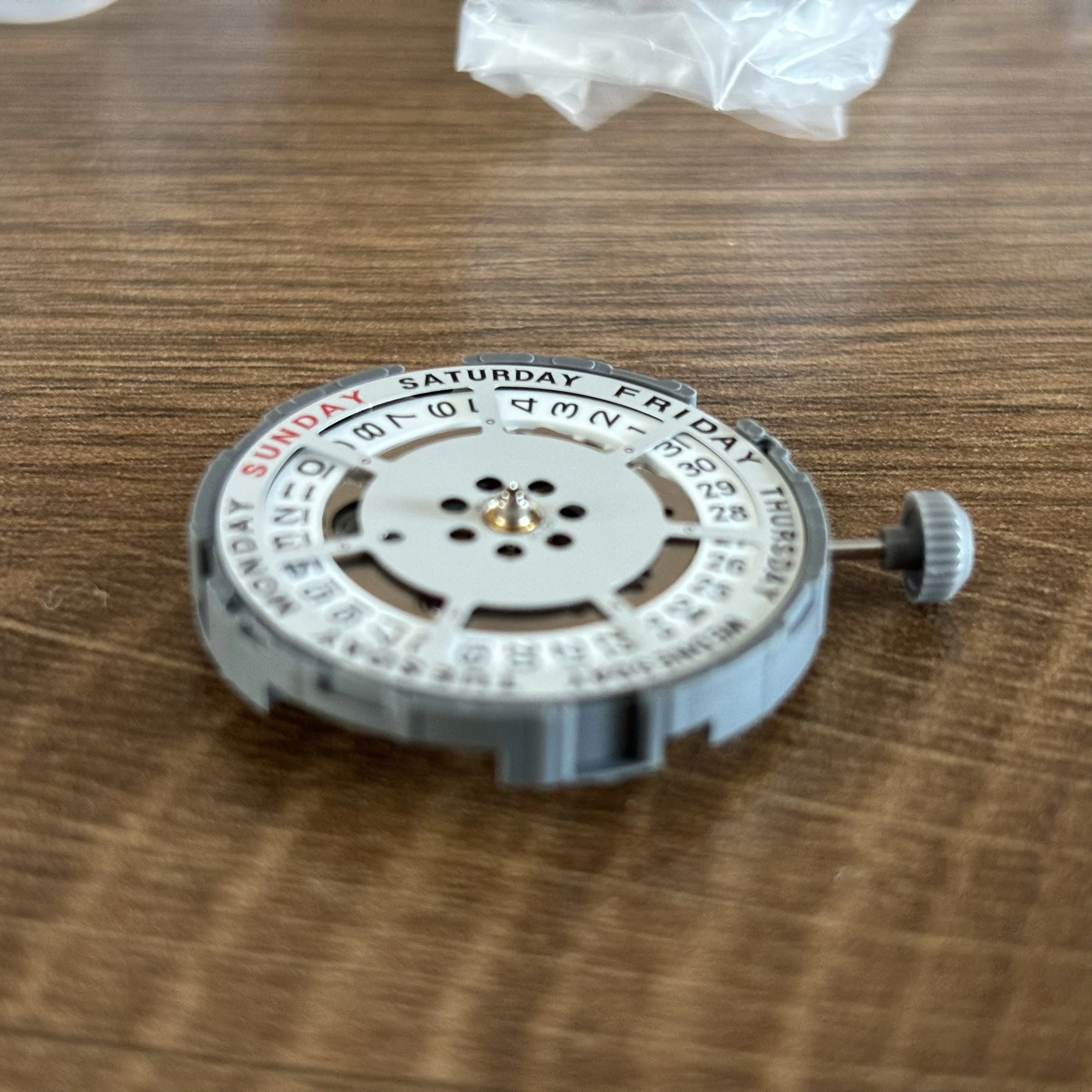 メカニカルウォッチムーブメントパーツ、上下、ダブルカレンダー、ホワイト、8285