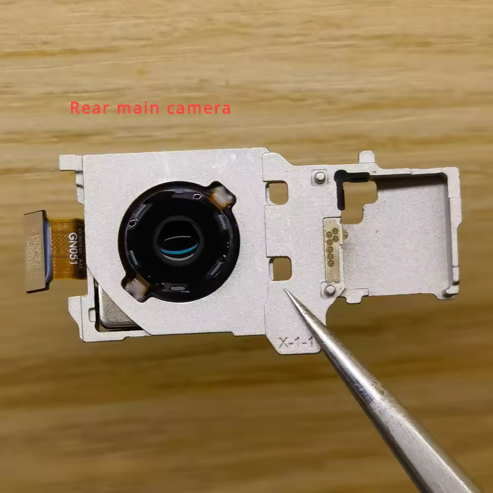 3. 후면 카메라 전..