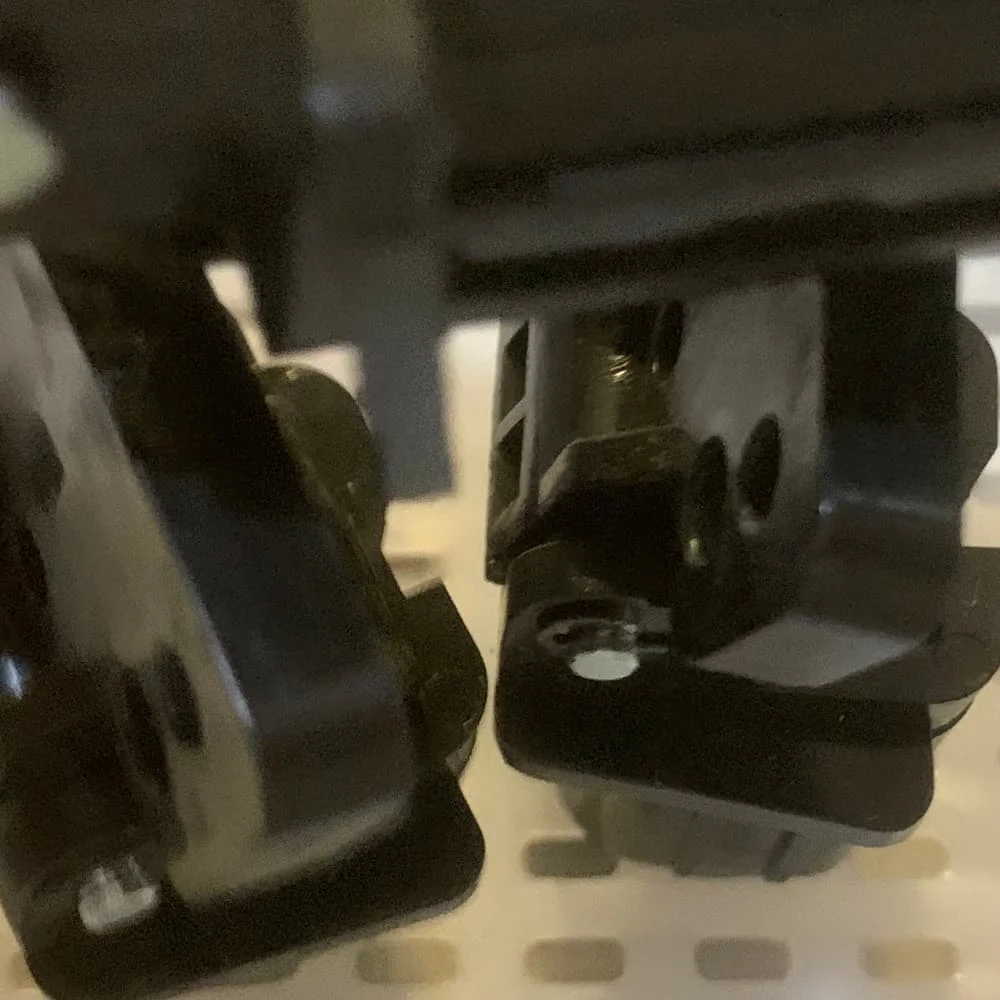 

30X CF288-60027 CF288-60030 A8P79-60011 A8P79-60014 CZ271-60020 425 Assy ADF Hinge for HP PRO400 M401 M425 M476 M521 M525 M570