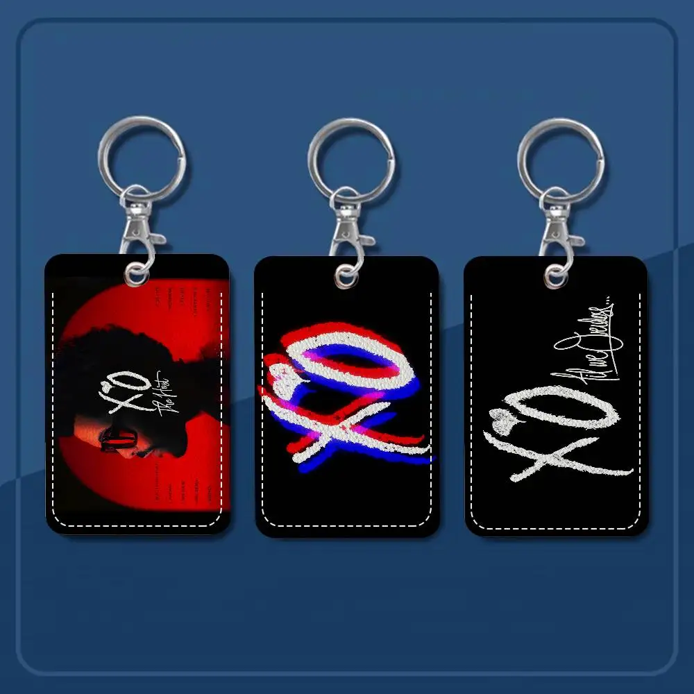 Rapper The Weeknd XO Game Anime Holder Keychain With Keychain For Access Card Bus Pass Card Credit ID Bank Card Protective Case