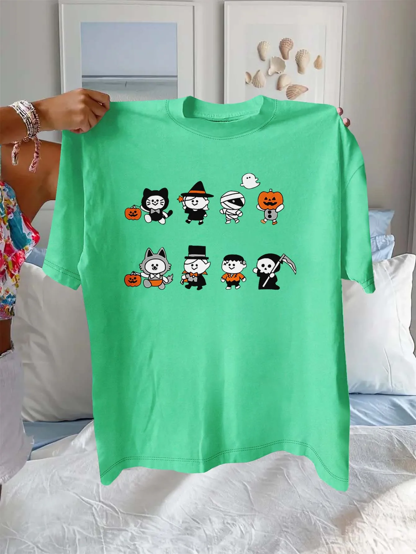 

Очаровательный тематический стильный праздничный наряд больших размеров на Хэллоуин