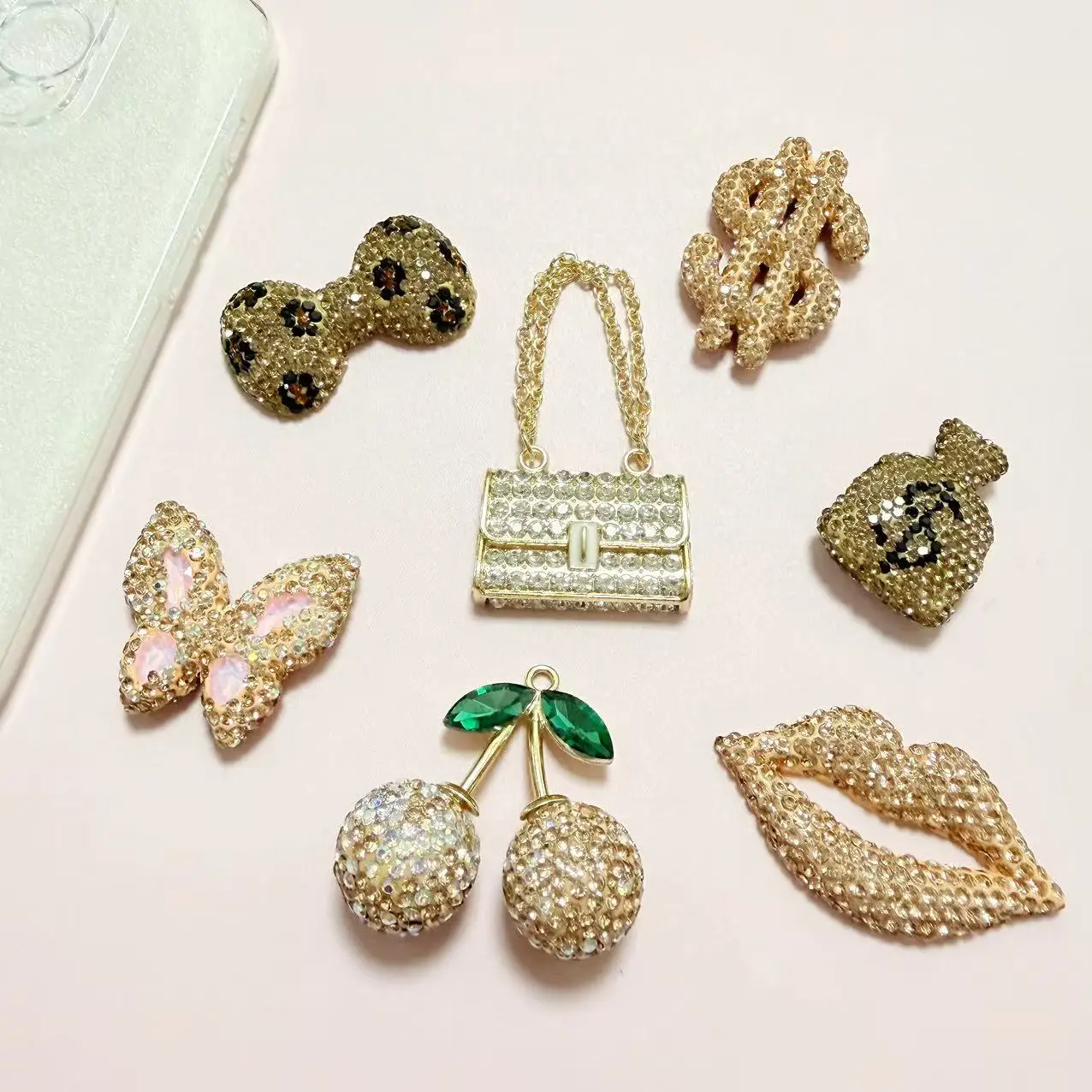 Bulk Supply Wealthy 2Pcs Autumn Champagne Artificial Diamond Bling Large Size Charms Junk Phone Case Decorations