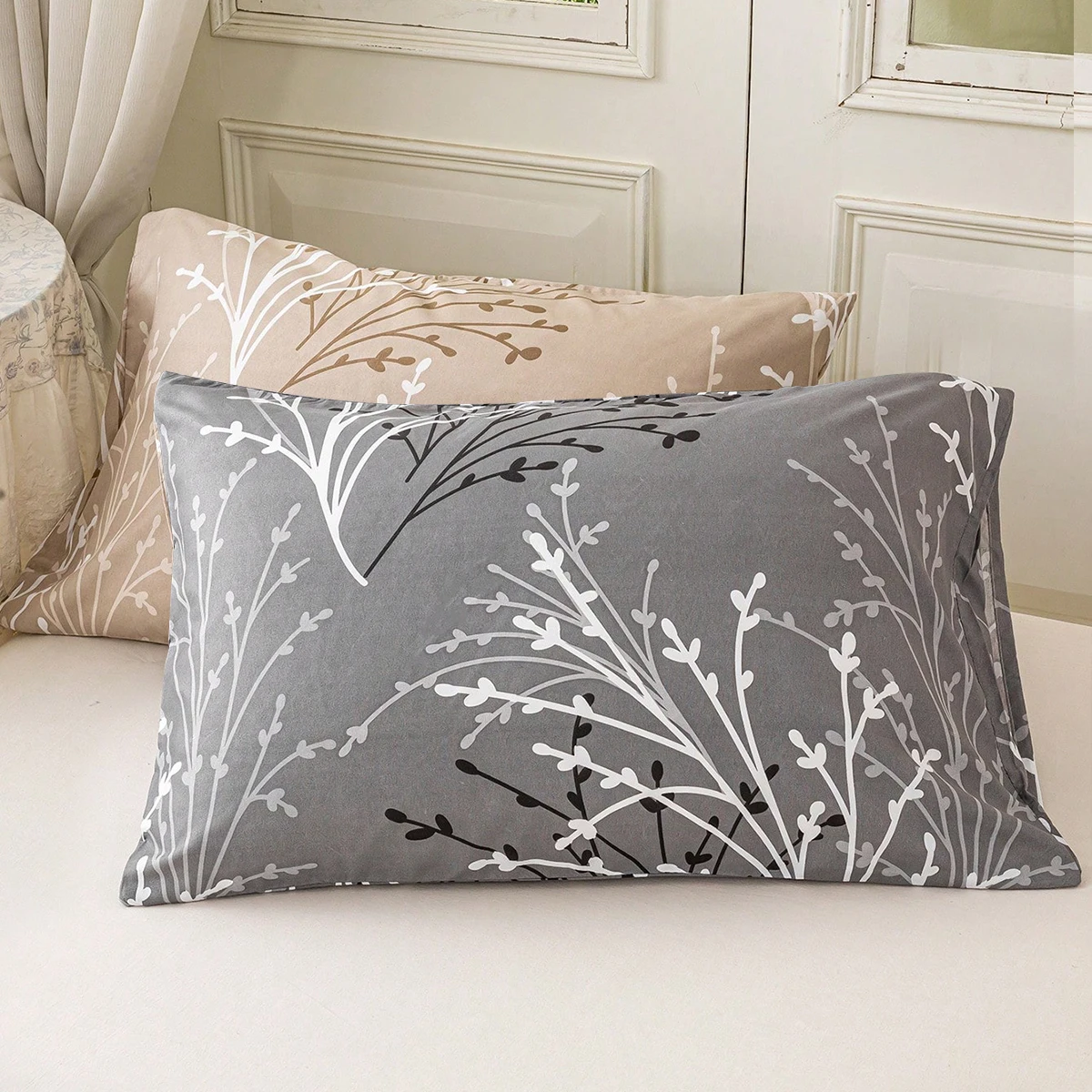 طقم غطاء وسادة بنمط الأزهار مكون من قطعتين/4 قطع (الوسادة الداخلية غير متضمنة)، ناعمة ومريحة، مناسبة لجميع المواسم