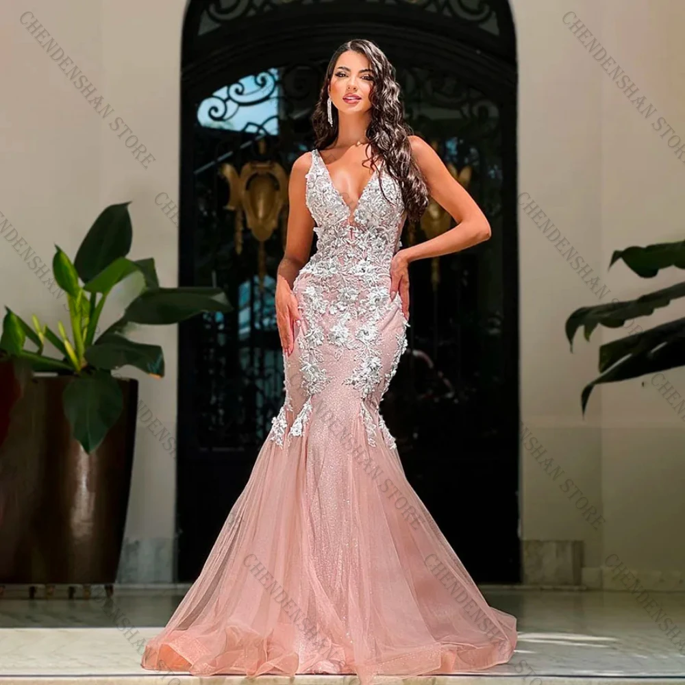 Pink Exquisite V-Ne… - image