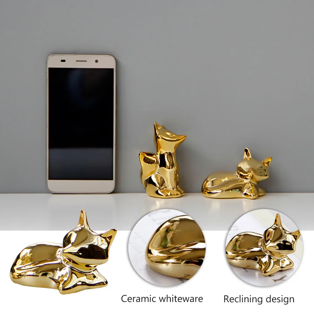 

1Pcs Christmas Supplies Cartoon Ceramics Ornament Golden Mini Craftwork Desktop Decoration Household Adornment Creative Xmas