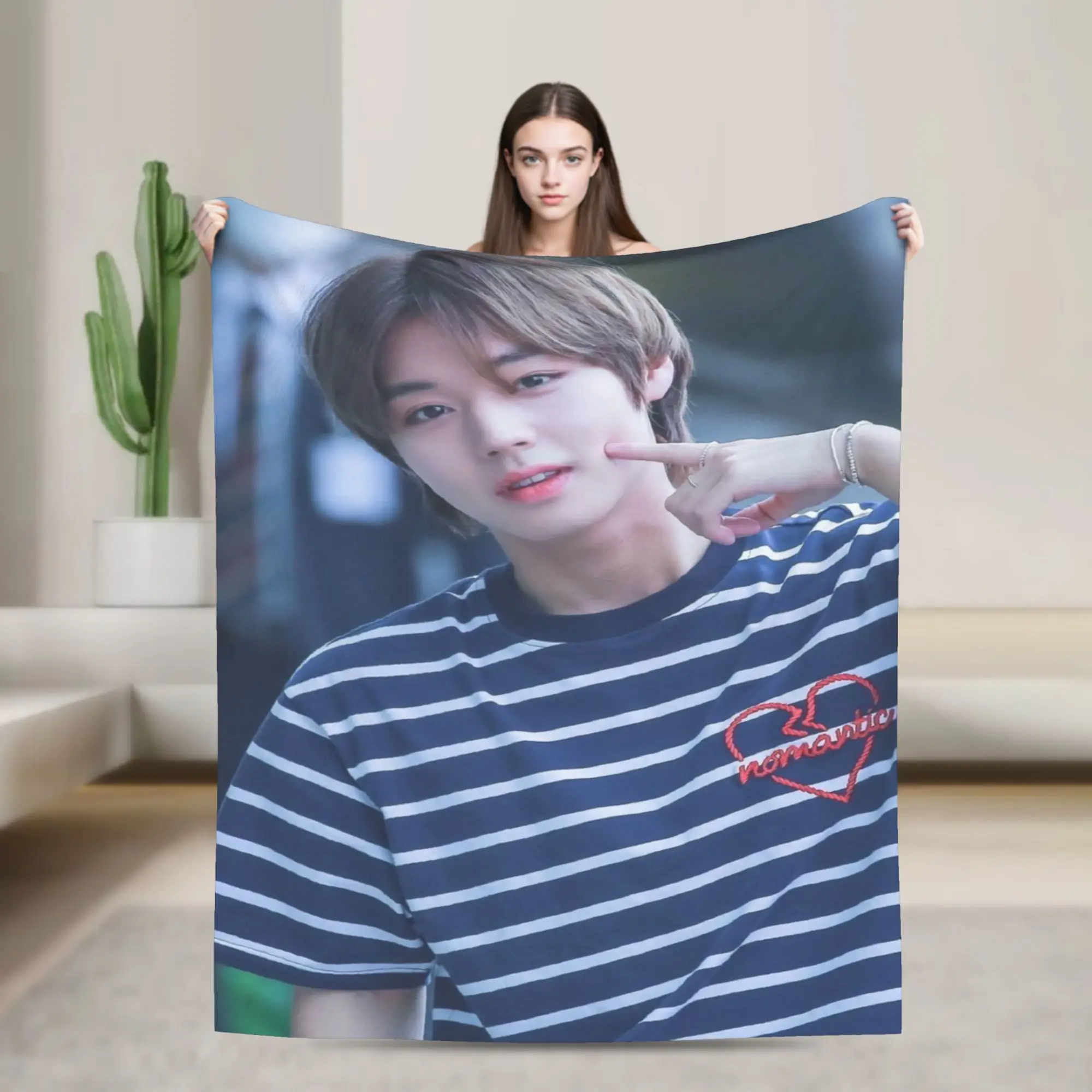 Park Ji Hoon fan gift Blankets Fleece  Comfortable Super Soft Throw Blanket for Bedding Plush Thin Quilt