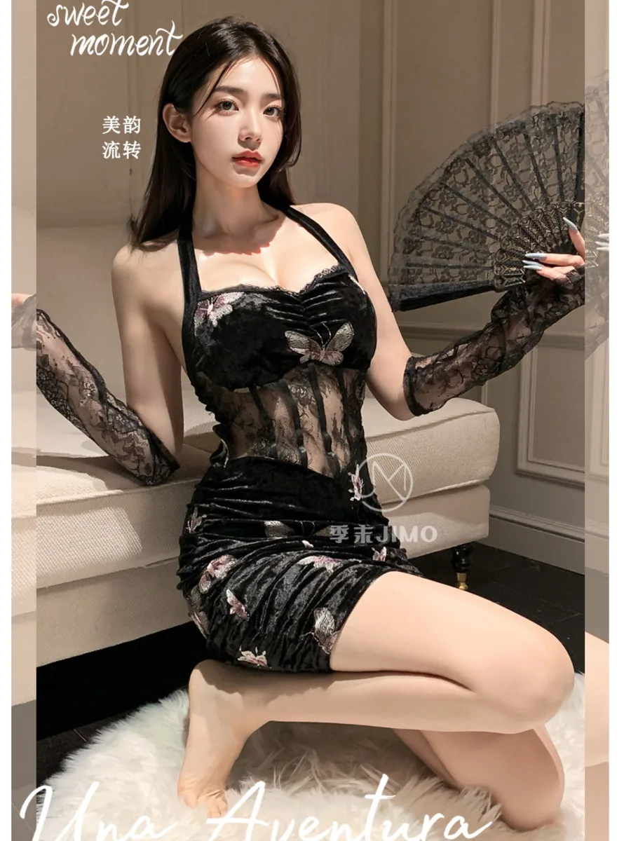 เดรสกำมะหยี่ทรงเข้ารูปปักลายผีเสื้อแบบผูกคอ ดีไซน์หรูหรา โปร่งบาง เซ็กซี่ โชว์หลัง รุ่นสั้น 7WZY